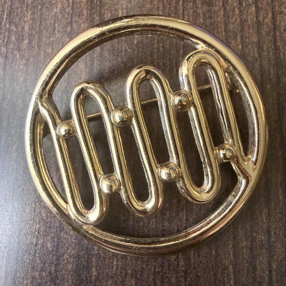 Vtg Round Gold Tone Brooch Pin Geometric Wave Squiggle Line Retro Modern Melody
